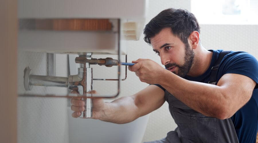 Professional water heater installation services in Easton, KS